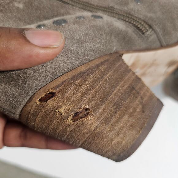 Corso Como Tan Suede Leather Western Style Ankle Boots Size 7 - Picture 9 of 10